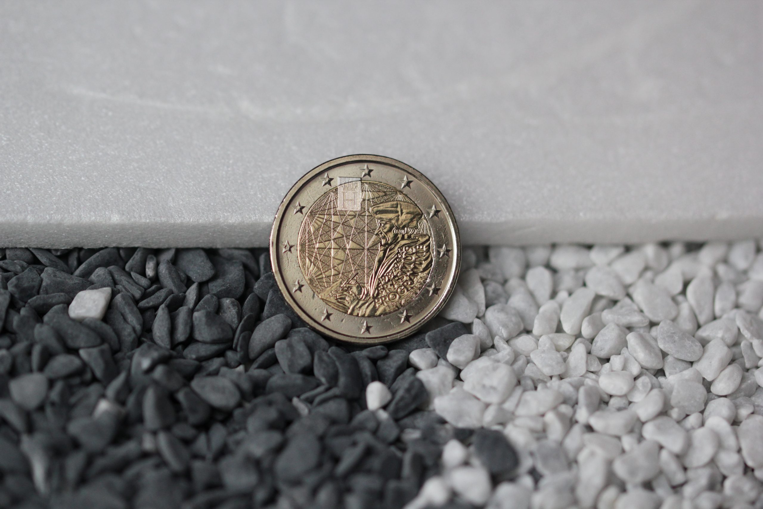 2 EUROS LUXEMBOURG 2022 ERASMUS