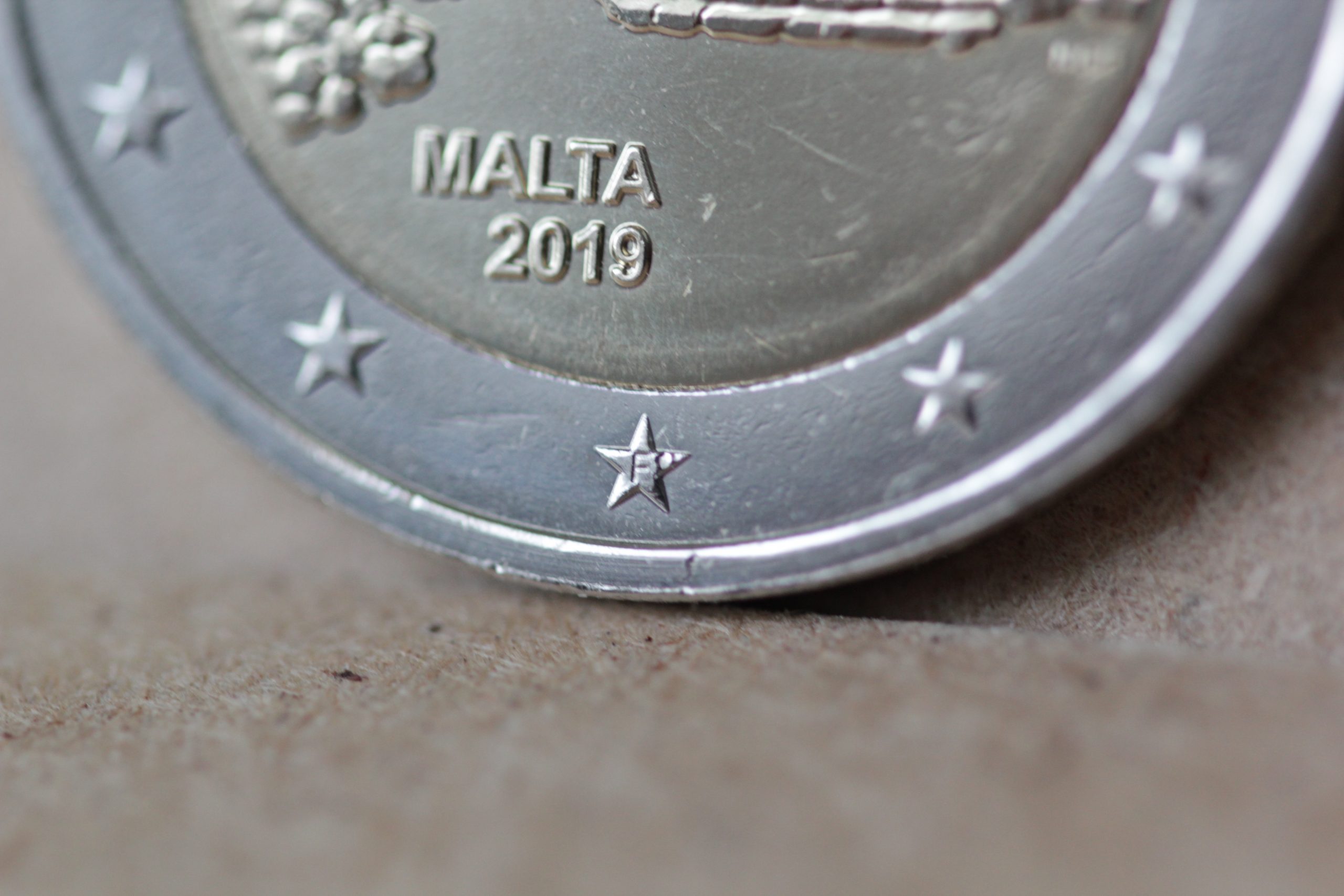 2 EUROS MALTE 2019 TA HAGRA AVEC LETTRE F